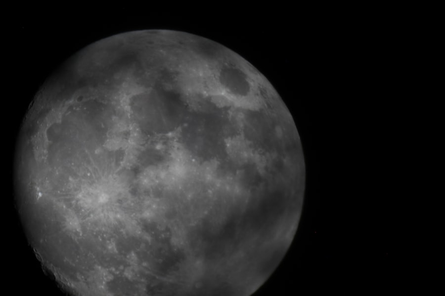 Photo nuclear explosion Moon visibility