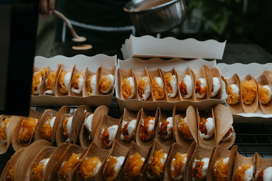 Photo hot dog production line video