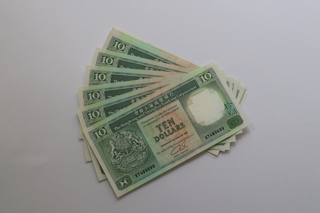 Photo saddam hussein salary