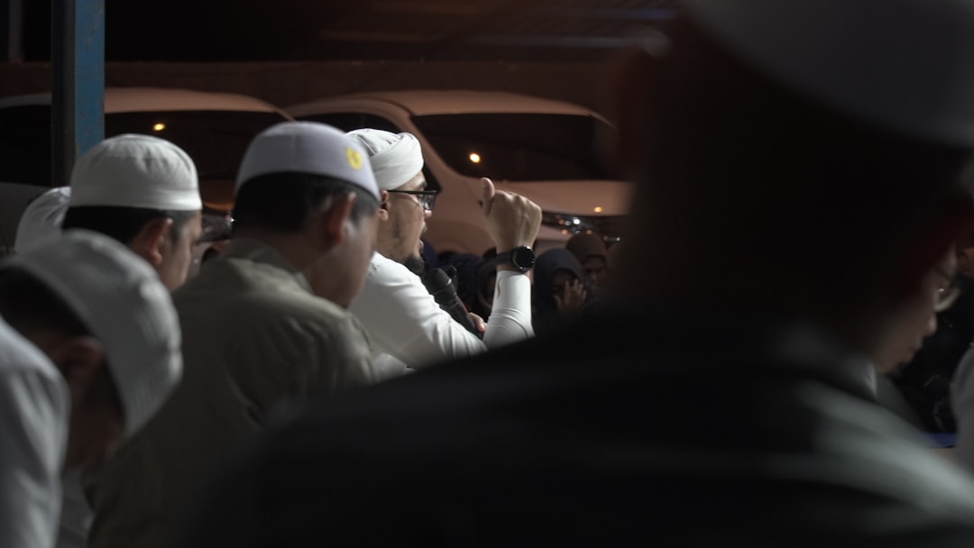 Photo saddam hussein captured video