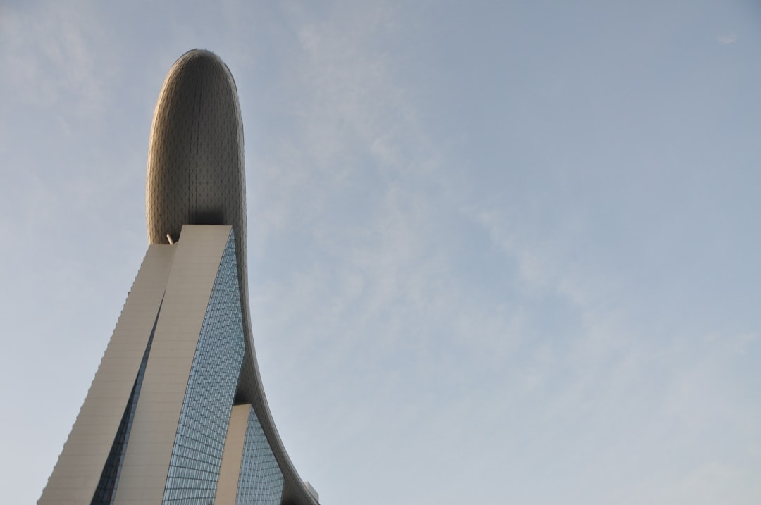 Photo nuclear planes