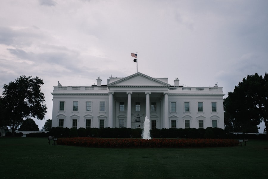 Photo president dies