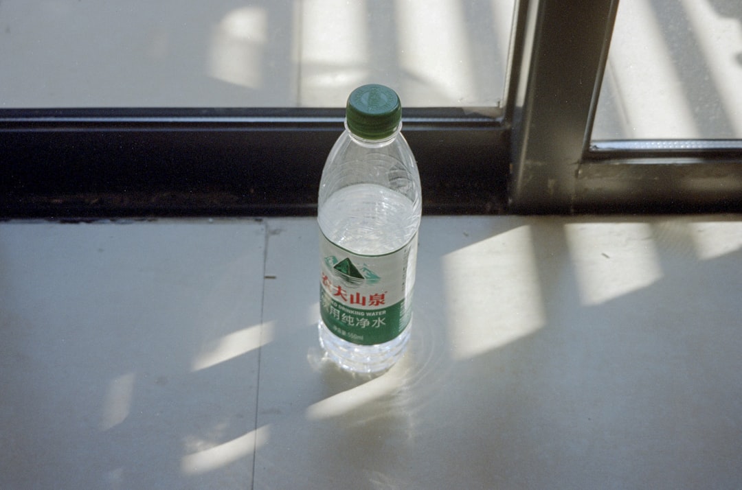 Photo bottled water scam