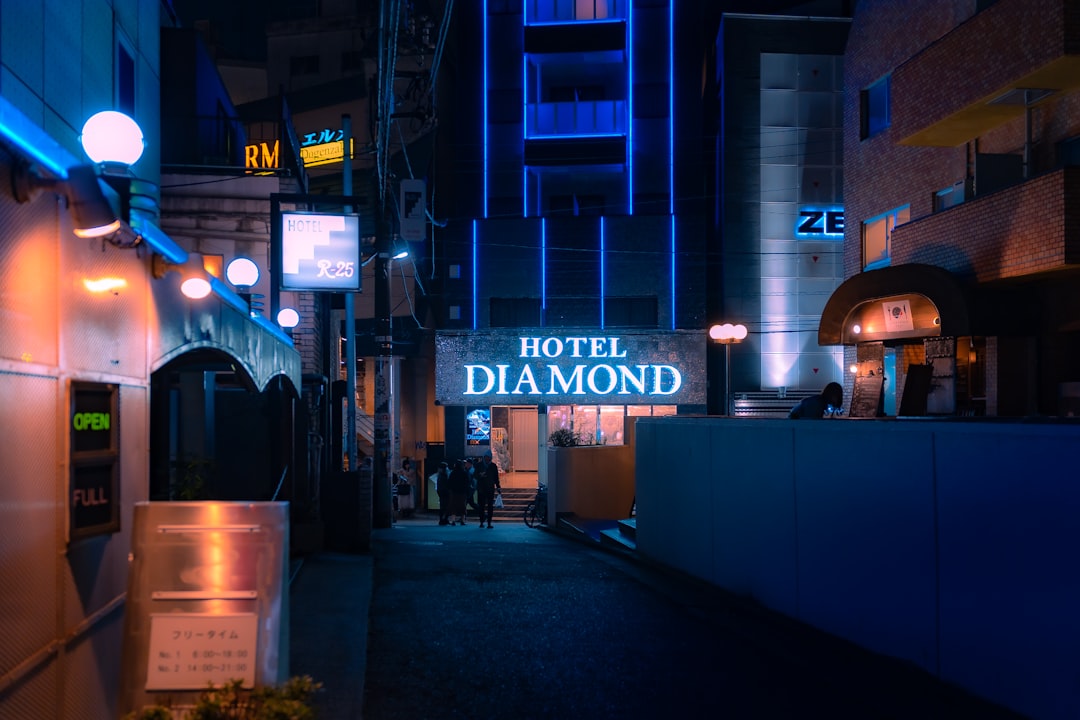 Photo diamond monopoly