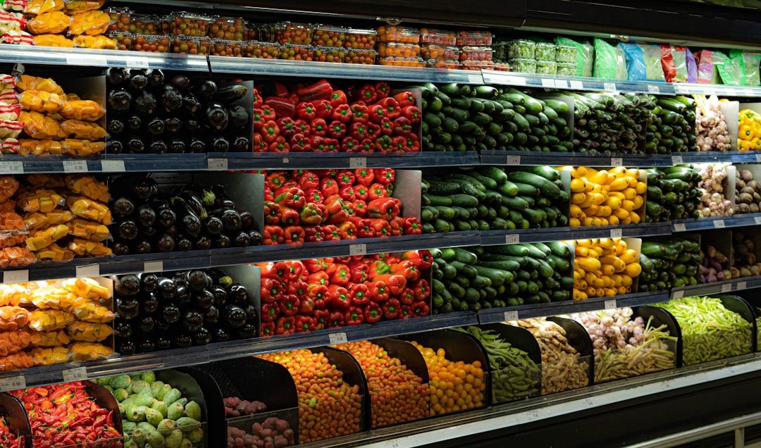 Photo organic food shopping guide