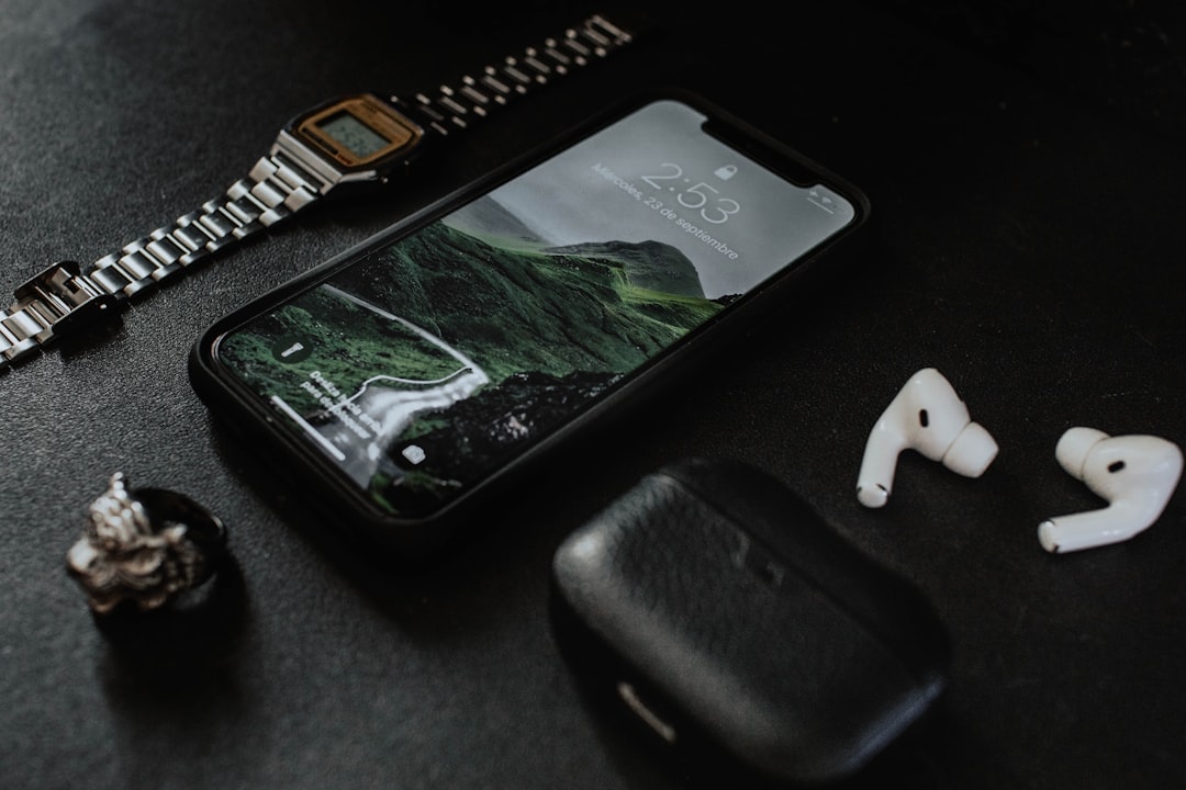 Photo smartphone parts pairing