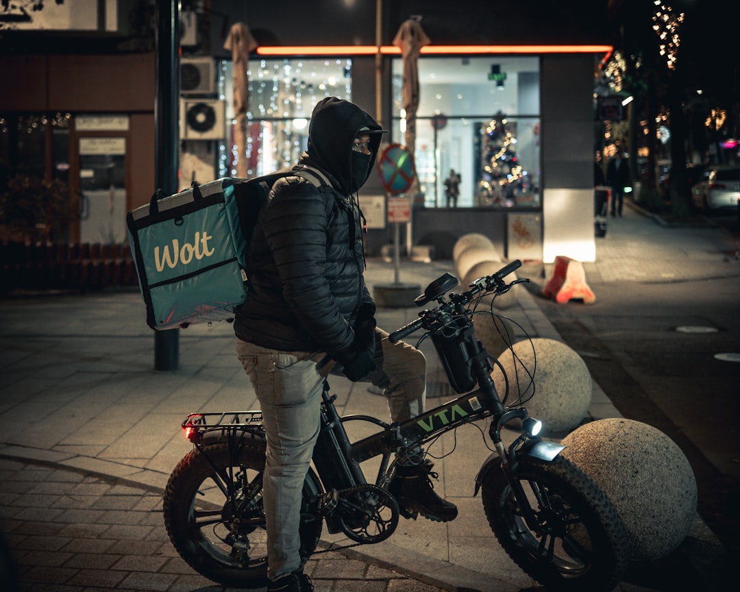 Photo last mile delivery