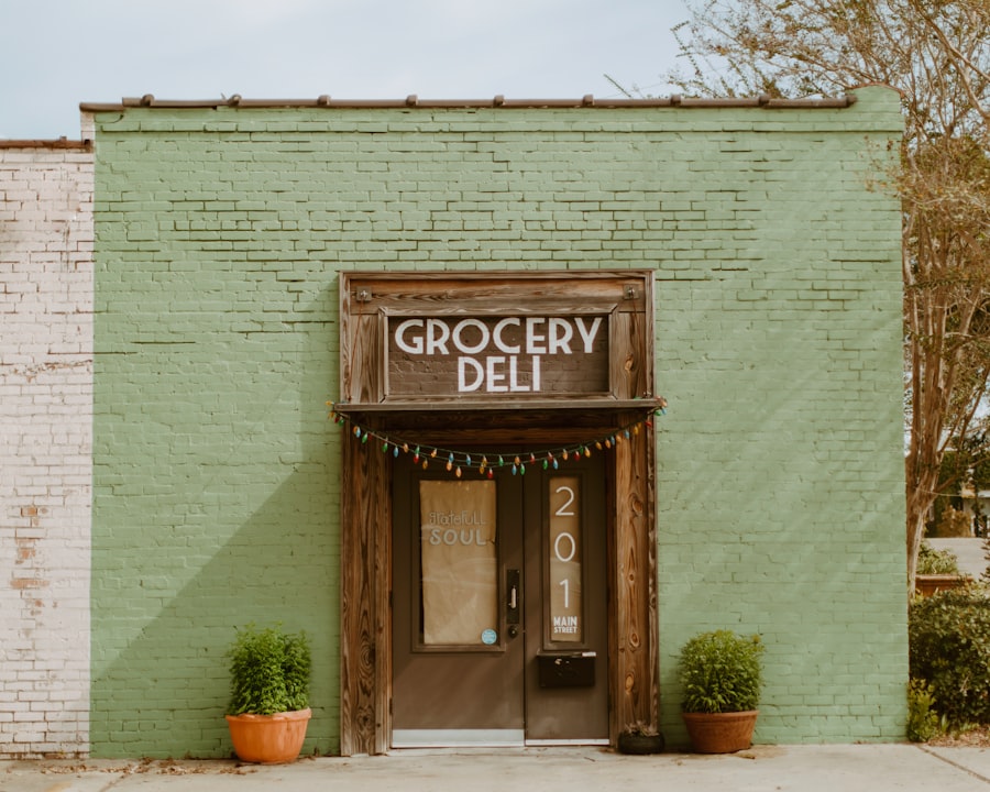 grocery store illusion